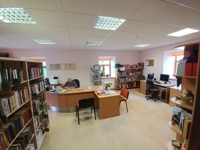 Biblioteka Lauciene